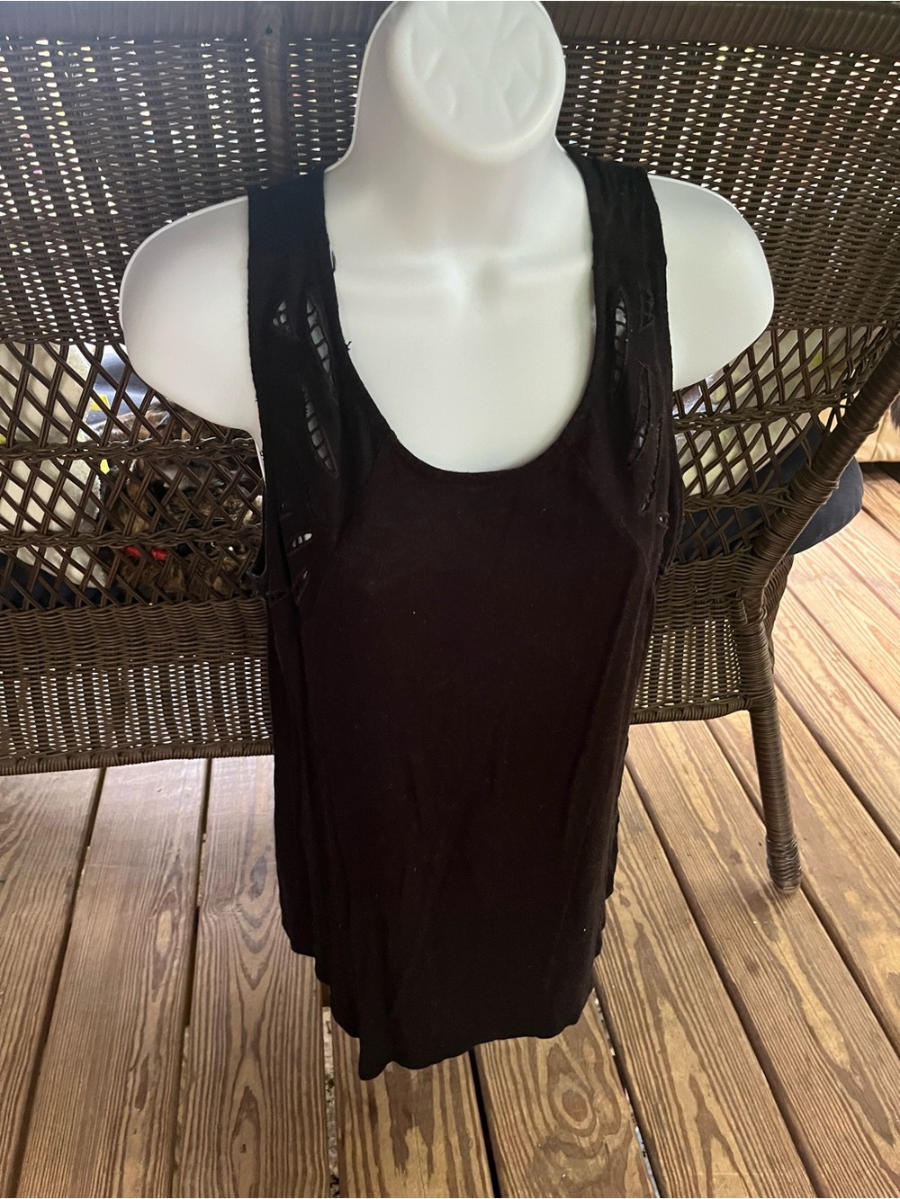 Universal Thread Black Lace-Trim Scoop Neck Tank Top
